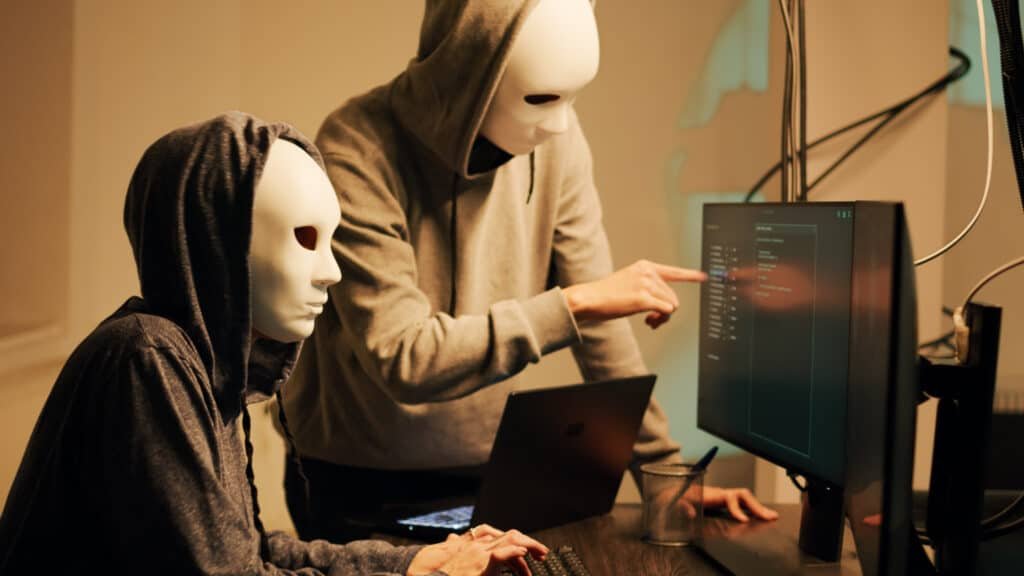 mysterious spies working on phishing and cryptojac 2023 02 13 23 11 46 utc