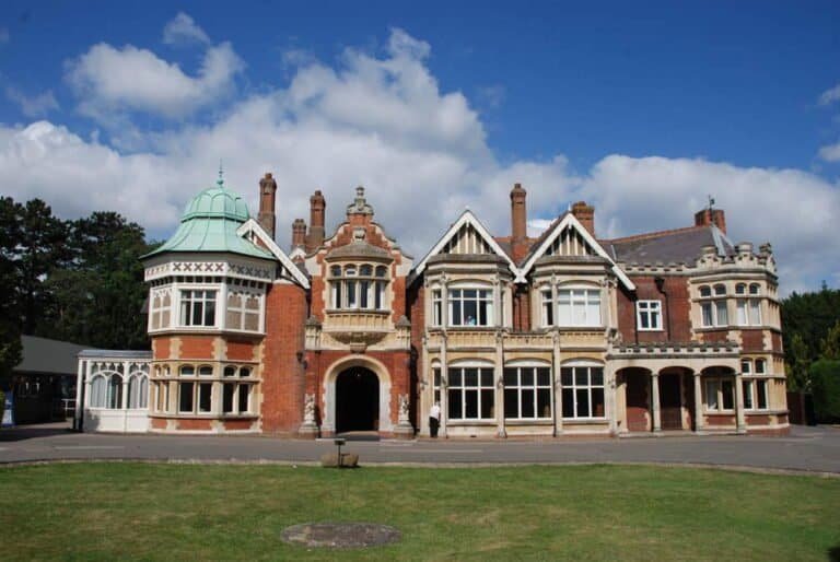 Understanding Bletchley Park: Cracking the Enigma Code and Beyond