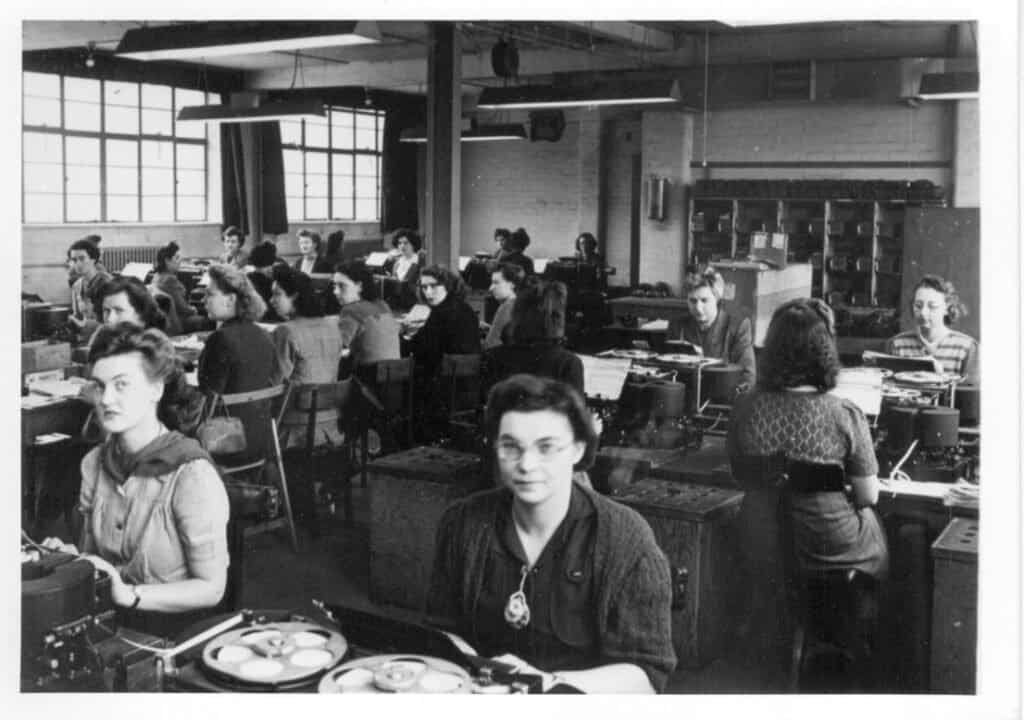 Bletchley Park black and white image of Woman codebreakers and support staff circa 1942